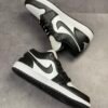 NIKE Air Jordan 1 Low