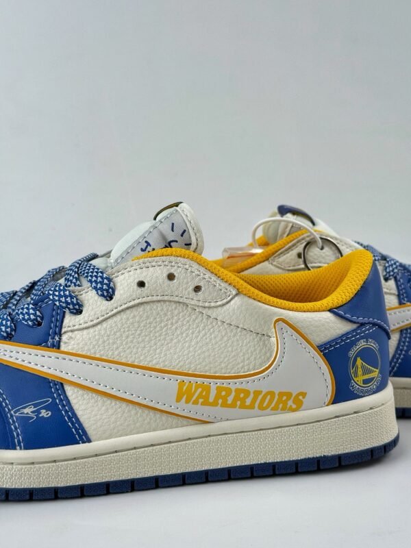 Travis Scott x Nike Air Jordan 1