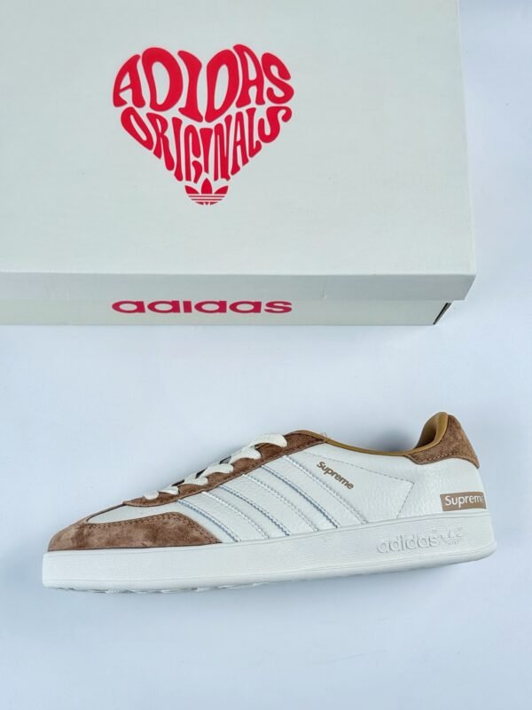 Adidas Originals Gazelle lNdoor x superme
