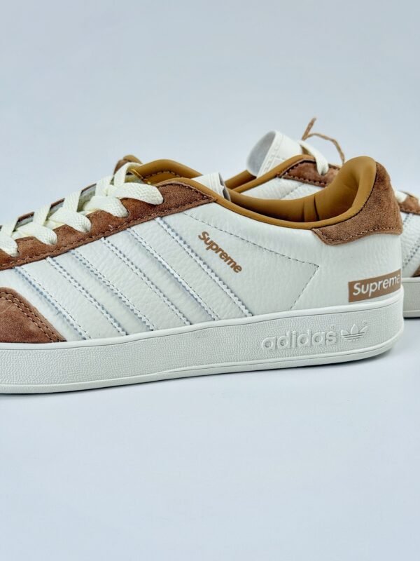 Adidas Originals Gazelle lNdoor x superme