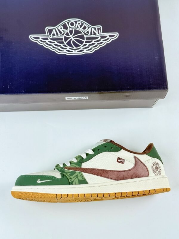 Travis Scott x Nike Air Jordan 1